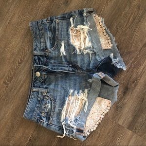 American Eagle High Rise Festival Shorts